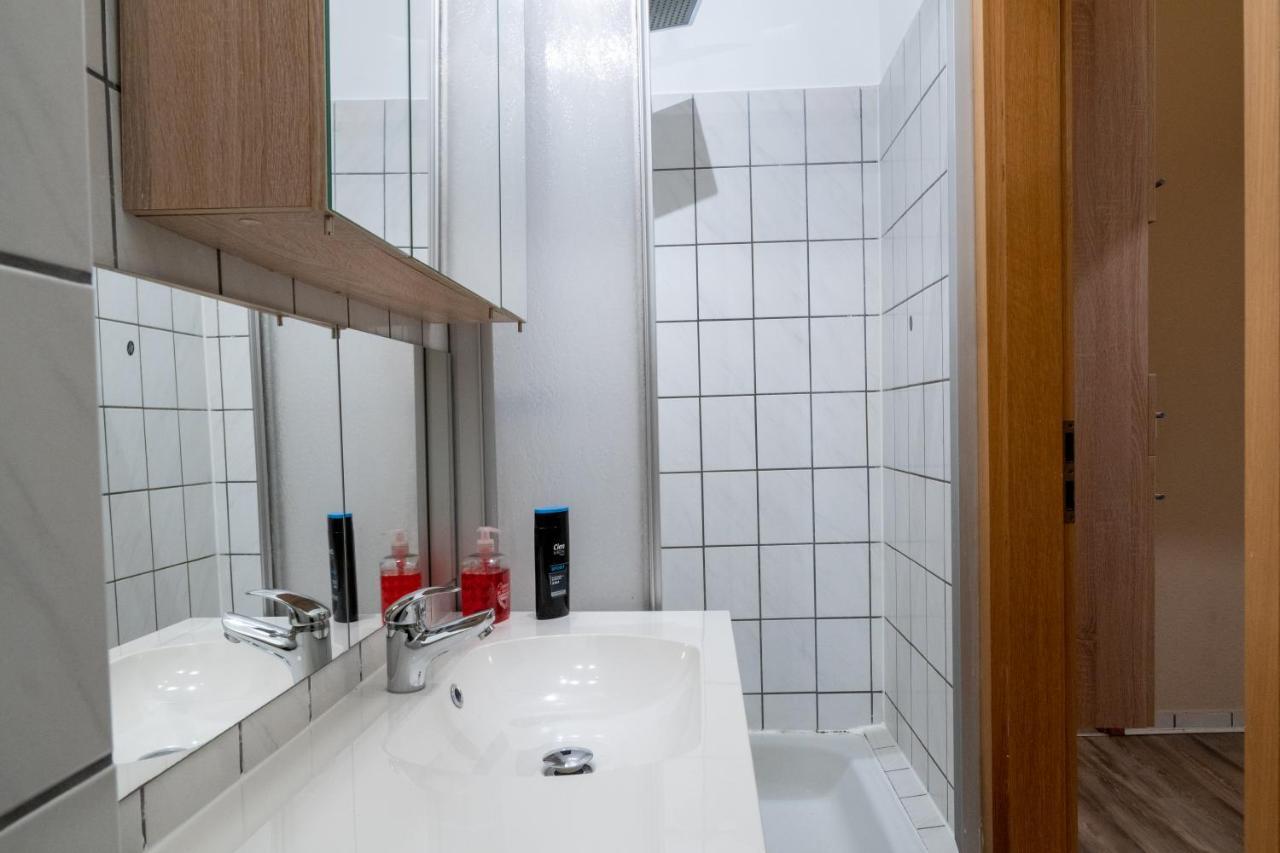 Apartament Upmarket Studio With Balcony In Friedrichshain Berlin Zewnętrze zdjęcie