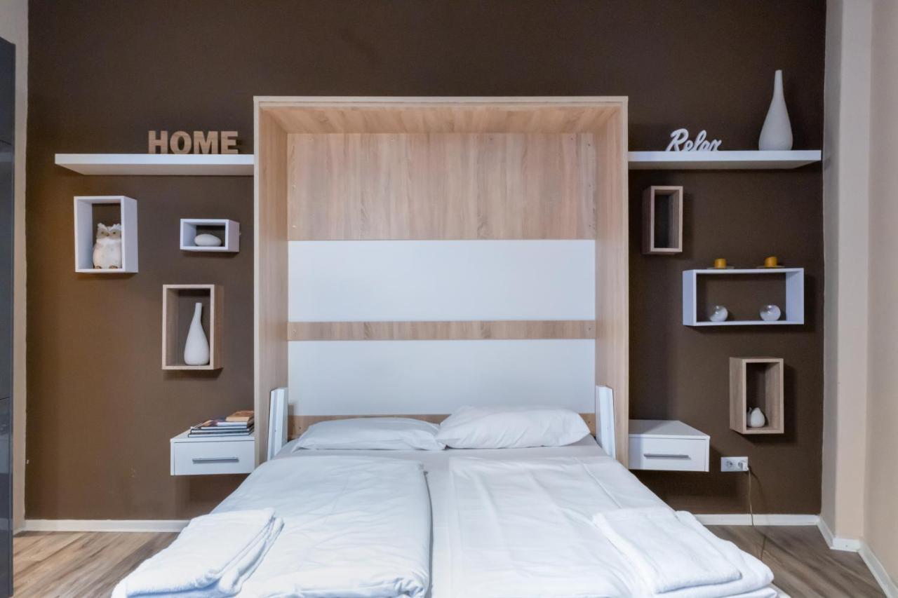 Apartament Upmarket Studio With Balcony In Friedrichshain Berlin Zewnętrze zdjęcie